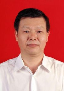 何鵬[四川省環境保護廳紀檢組長]