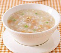 骨頭湯菜肉粥 骨頭湯菜肉粥