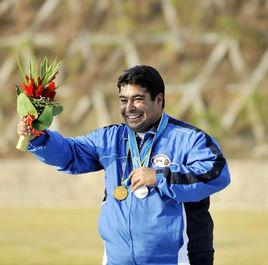 納賽爾·邁克拉德 納賽爾·邁克拉德