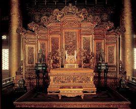 清金漆龍紋寶座 清金漆龍紋寶座