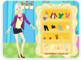 美女更衣 美女更衣