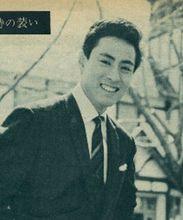 青年時代的津川雅彥