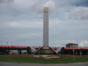 石油之光雕塑 石油之光雕塑