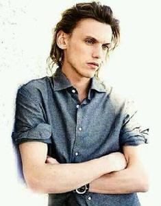 傑米·坎貝爾·鮑爾 傑米·坎貝爾·鮑爾