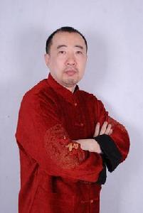 梁權[宜興紫砂愛好者聯盟創辦者]