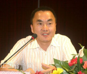 於亮[黃山市人民政府副秘書長]