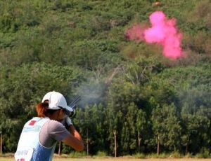 飛碟射擊 飛碟射擊