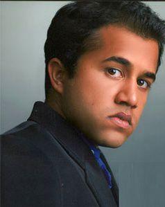 奧米·瓦依達 奧米·瓦依達