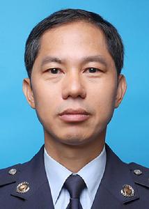 劉英[國家稅務總局徐聞縣稅務局副局長]