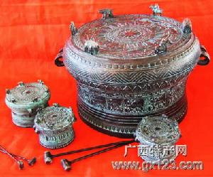 壯鄉銅鼓 壯鄉銅鼓