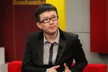 易術做客新浪接受訪問