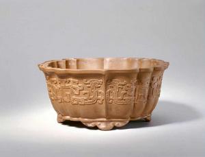 宜興窯紫砂凸雕夔龍花盆 宜興窯紫砂凸雕夔龍花盆