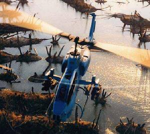 美國AH-1攻擊直升機