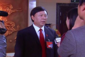 愛民村官 愛民村官