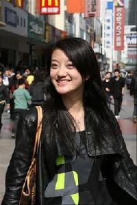 張晴[成都電視台主持人]