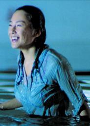 荒村公寓[2010年張雨綺、余文樂主演驚悚片]