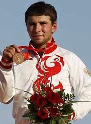 拉里奧諾夫 拉里奧諾夫