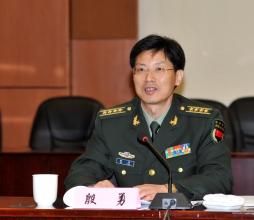 殷勇[軍委國防動員部人防局局長]