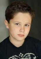 尼古拉斯·伊利亞 尼古拉斯·伊利亞