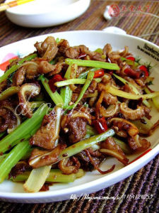 孜然辣椒脆骨板 孜然辣椒脆骨板