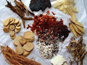 一些中藥材也具有肝毒性