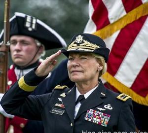 安·鄧伍迪 安·鄧伍迪