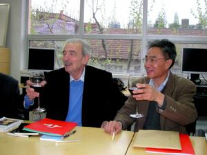 胡安·蓋爾曼、嚴力