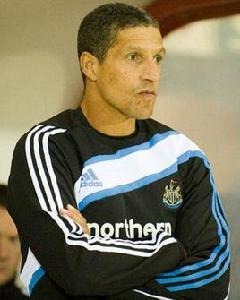 克里斯·休頓 克里斯·休頓