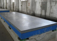 泊頭華重機械鑄鐵平板