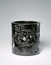 明清紫檀鏤雕松下老人圖筆筒 明清紫檀鏤雕松下老人圖筆筒