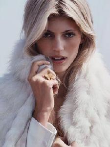 Devon Windsor Devon Windsor