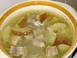 老黃瓜豬骨湯 老黃瓜豬骨湯