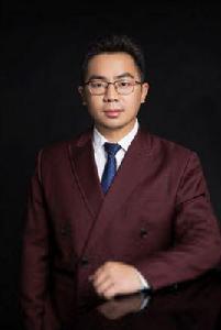 吳家富[水木春錦科技集團有限公司法定代表人]