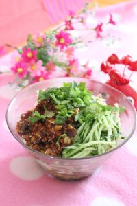 茄丁肉末炸醬麵 茄丁肉末炸醬麵