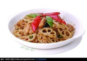 沙嗲滑肉炒藕片 沙嗲滑肉炒藕片