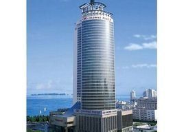 青島頤中皇冠假日酒店