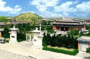 北邙山古墓博物館