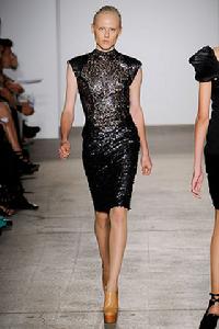 Martin Cohn為Elise &Oslash;verland壓軸出場