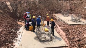 青島新機場(亞洲最大機場)超聲測樁現場