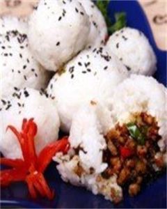 橄欖肉碎飯糰 橄欖肉碎飯糰