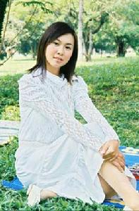 《愛我的人和我愛的人》[卓依婷演唱歌曲]