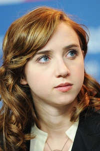 佐伊·卡贊 佐伊·卡贊