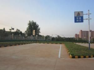 窄路掉頭 窄路掉頭