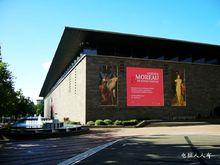 維多利亞國立美術館