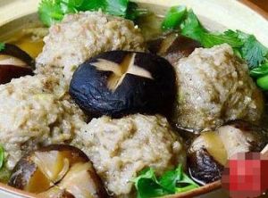 蒸茭瓜肉丸子 蒸茭瓜肉丸子