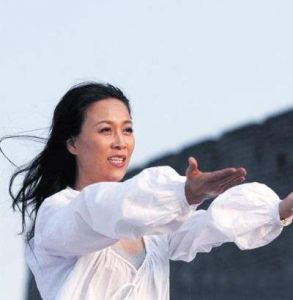 帶上月光上路 帶上月光上路