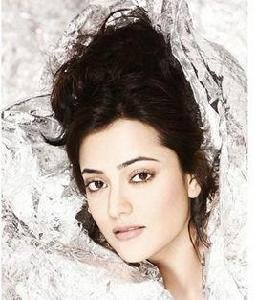 妮莎·艾嘉 妮莎·艾嘉