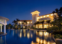 三正臥龍山花園