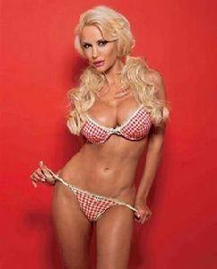 盧西亞娜·薩拉薩爾 盧西亞娜·薩拉薩爾