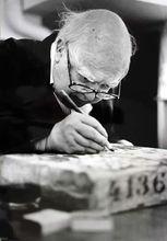 工作中的迪倫馬特